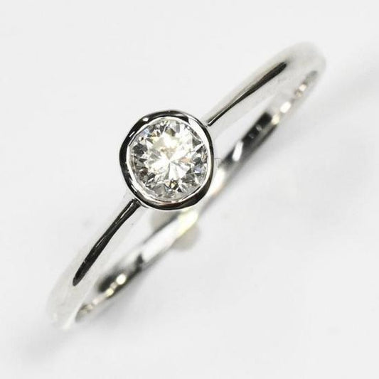 期間限定セール！ 天然ダイヤモンド0.2ct（VSクラス・鑑別書カード付） ベゼルリング プラチナカラー 婚約指輪 プロポーズリング (GFB-SV-KS278-VS-PT)