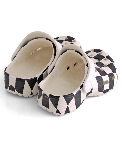 帶2WAY綁帶的EVA涼鞋