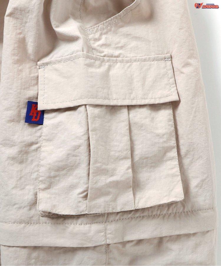 可轉換式貨物褲 由Sasya、HINATA.M、ITTA導演，來自角川夢想製作一部網絡限定尺寸