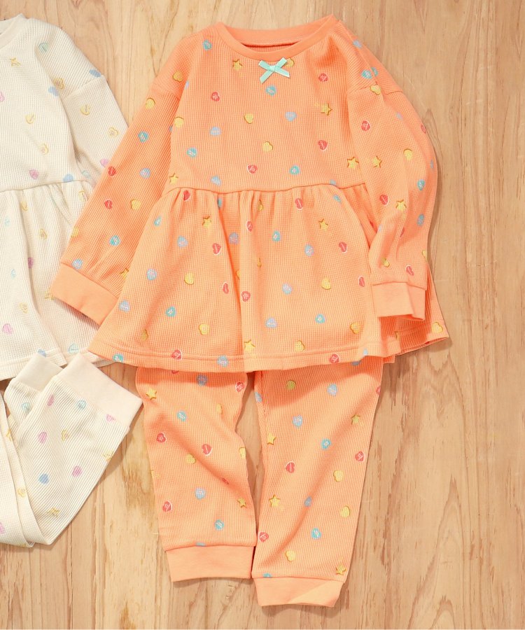 彩色汽水圖案睡衣