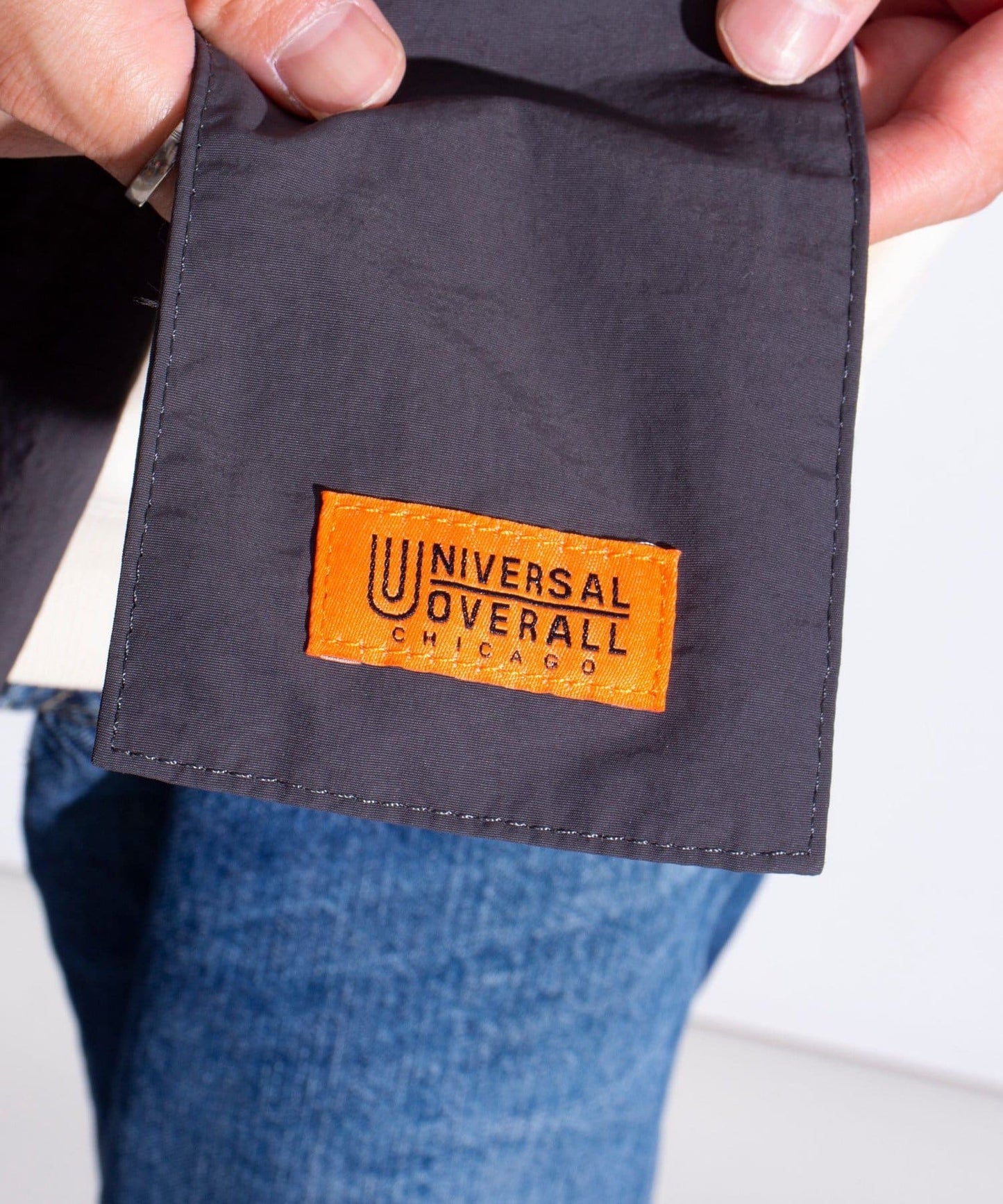 【UNIVERSAL OVERALL】皺紋尼龍新聞紙袋