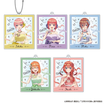 《五等分的新娘》∽_亞克力鑰匙扣 First Bite版本 B：中野二乃