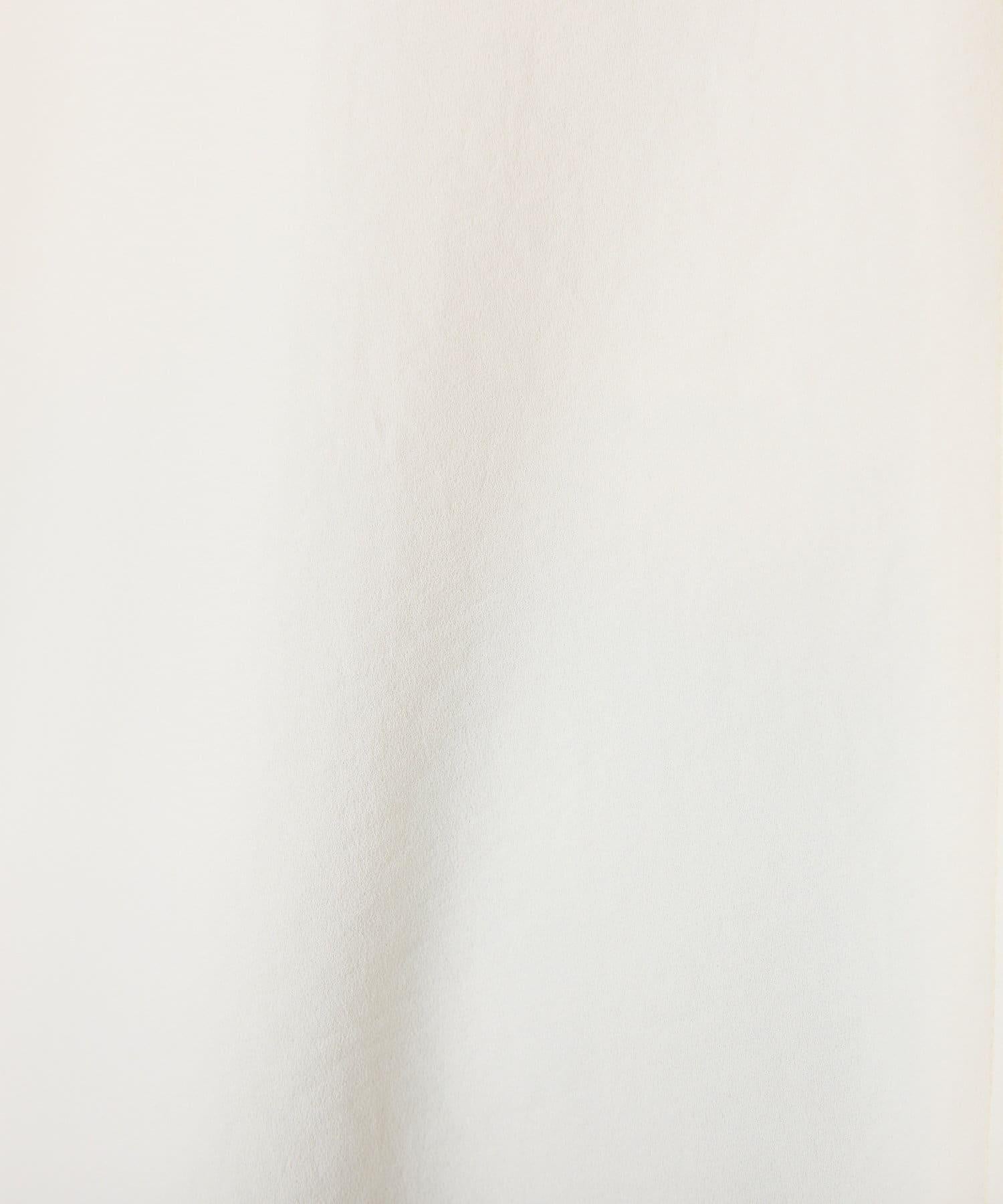 155990574