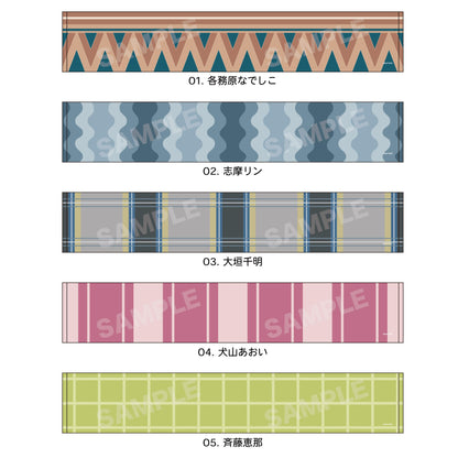 《搖曳露營》圍巾套頭衫/01 各務原渚