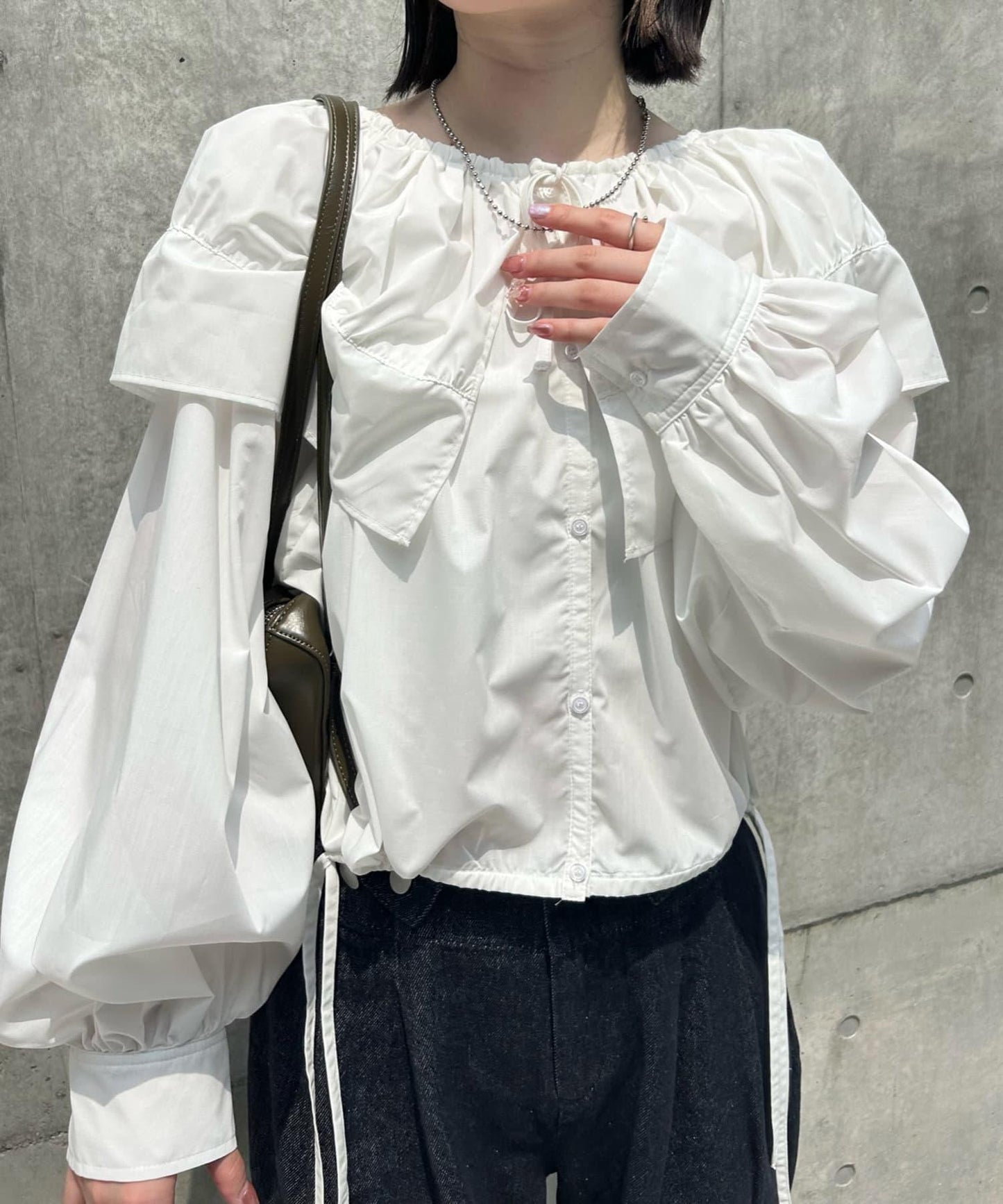 【3色展開】中長款領口襯衫