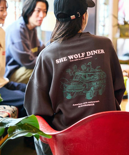 SHE WOLF DINER×FREAK'S STORE/海狼餐廳 聯名 大尺寸 後背印花 圓領衛衣 CAR