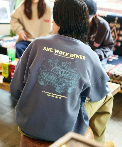 SHE WOLF DINER×FREAK'S STORE/海狼餐廳 聯名 大尺寸 後背印花 圓領衛衣 CAR