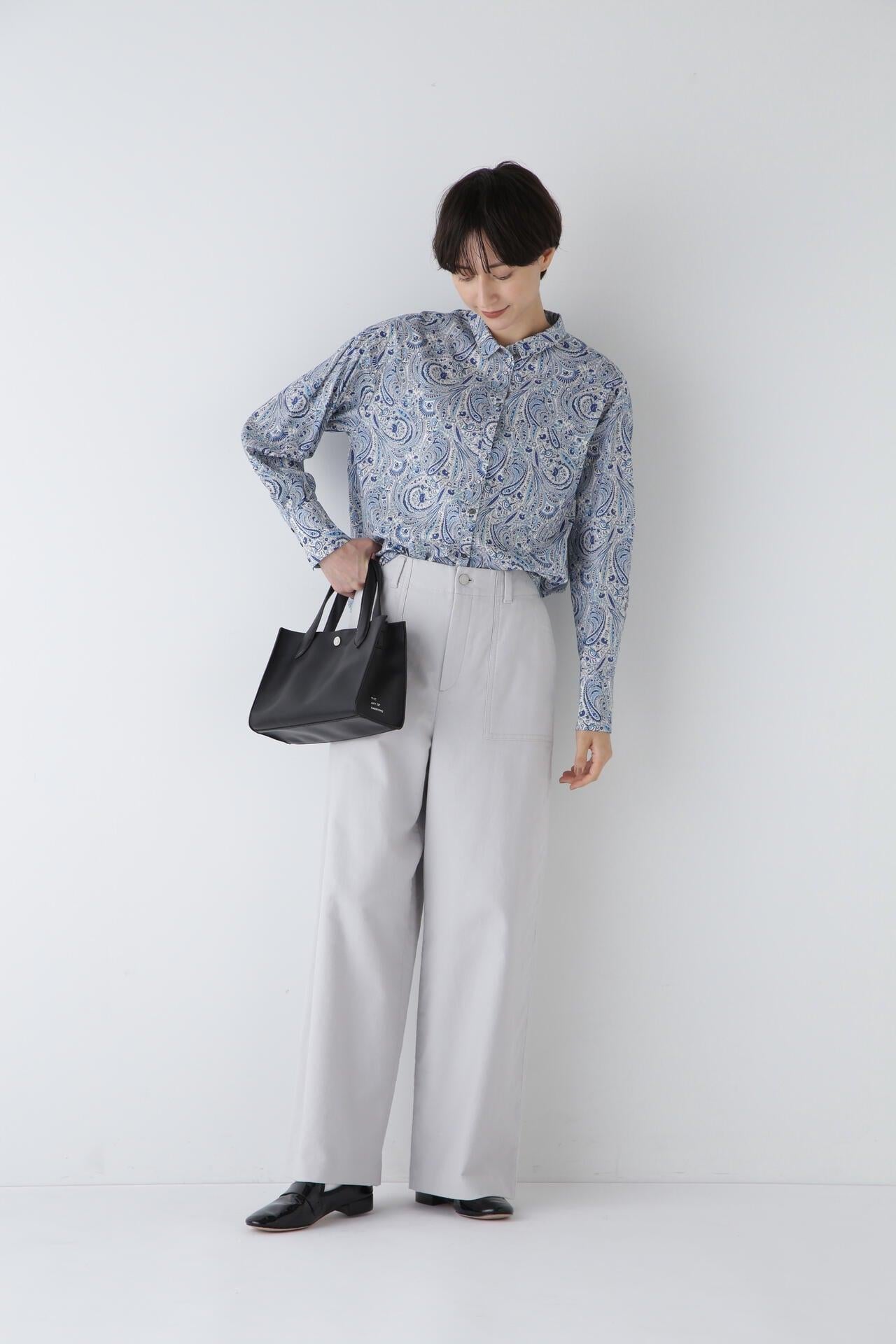 自由花紋修身PT襯衫