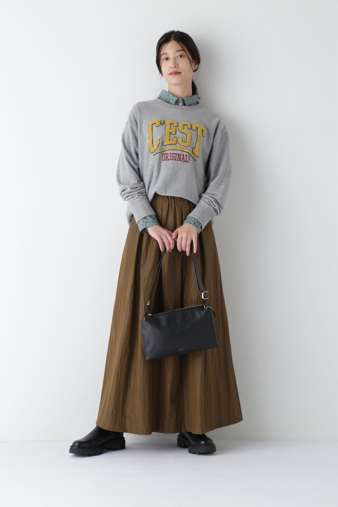 自由花紋修身PT襯衫