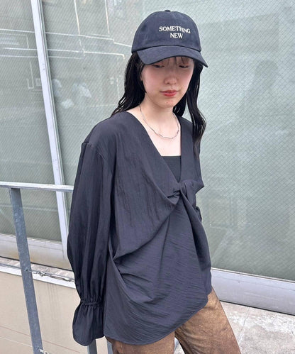 露背襯衫