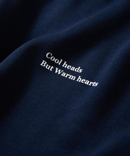 大尺寸後背印花圓領衛衣 瞭解自己的價值