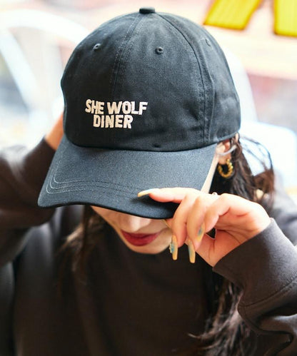 SHE WOLF DINER×FREAK'S STORE 海狼餐廳 聯名 單點刺繡 棒球帽