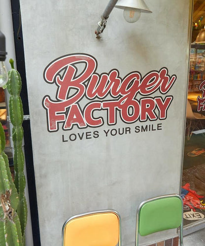 Burger Factory×FREAK'S STORE 漢堡工廠 聯名 大尺寸 後背印花 圓領衛衣