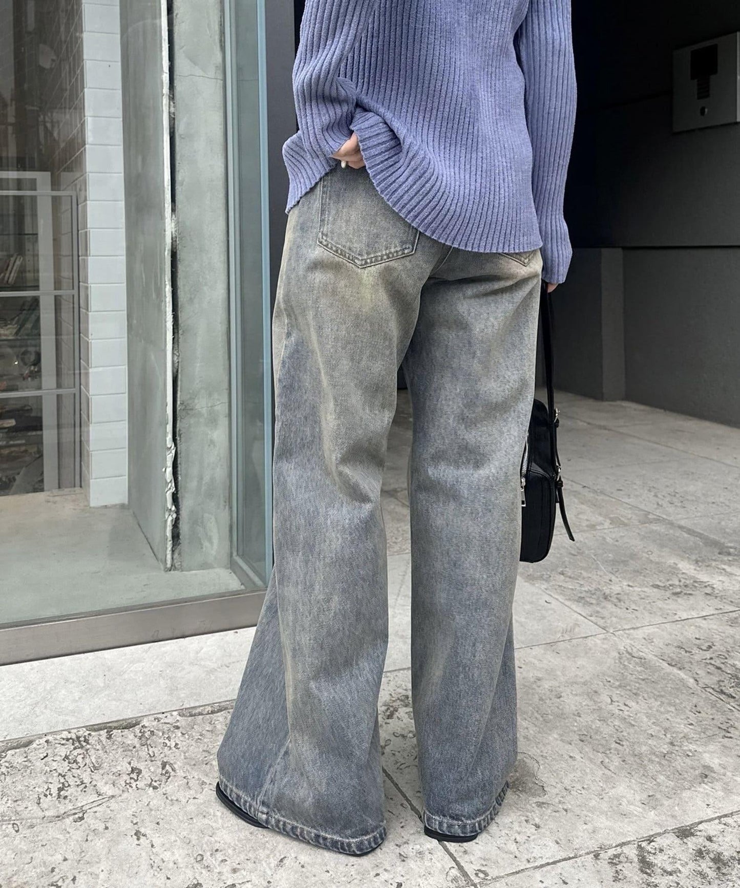 喇叭牛仔褲