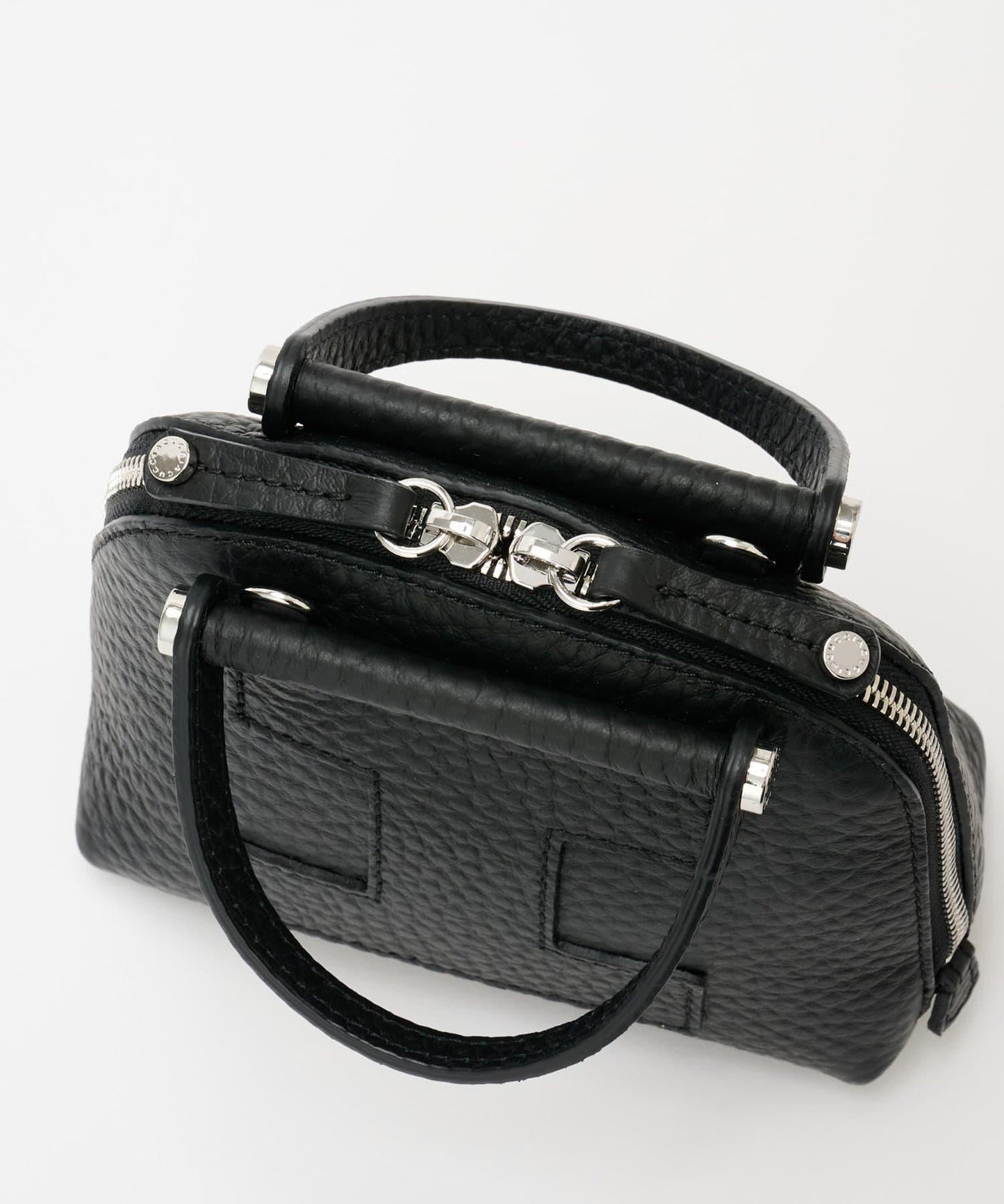 吉卜力 XS 阿爾斯