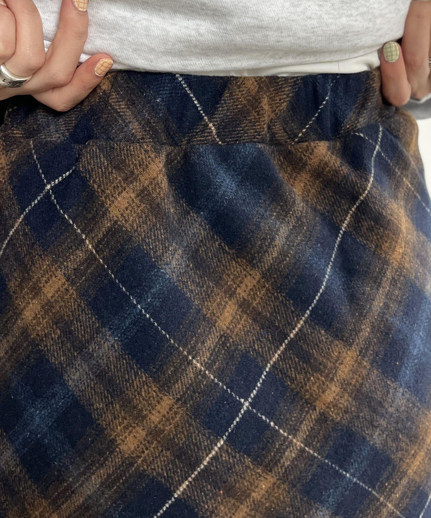 格紋長裙