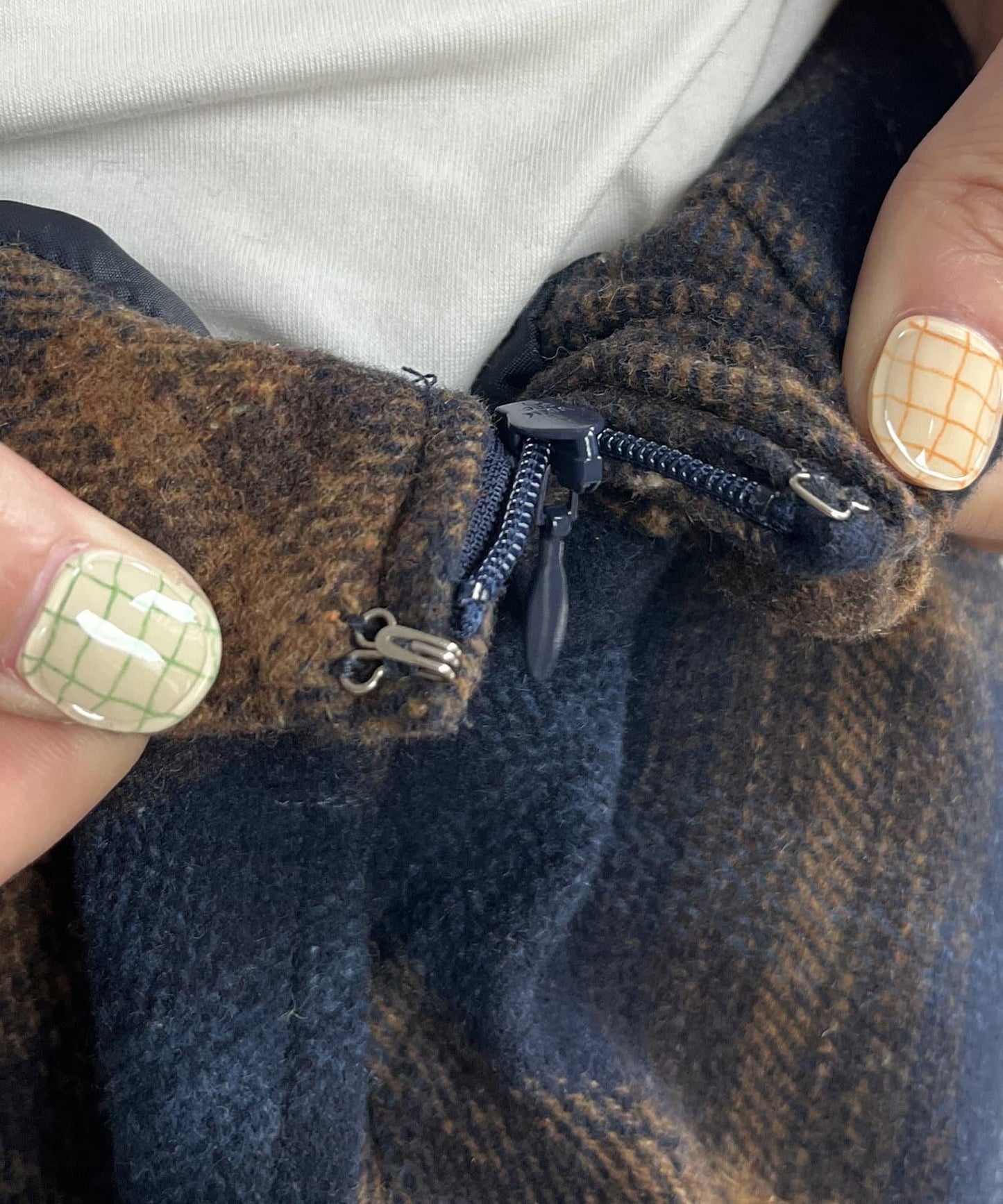 格紋長裙