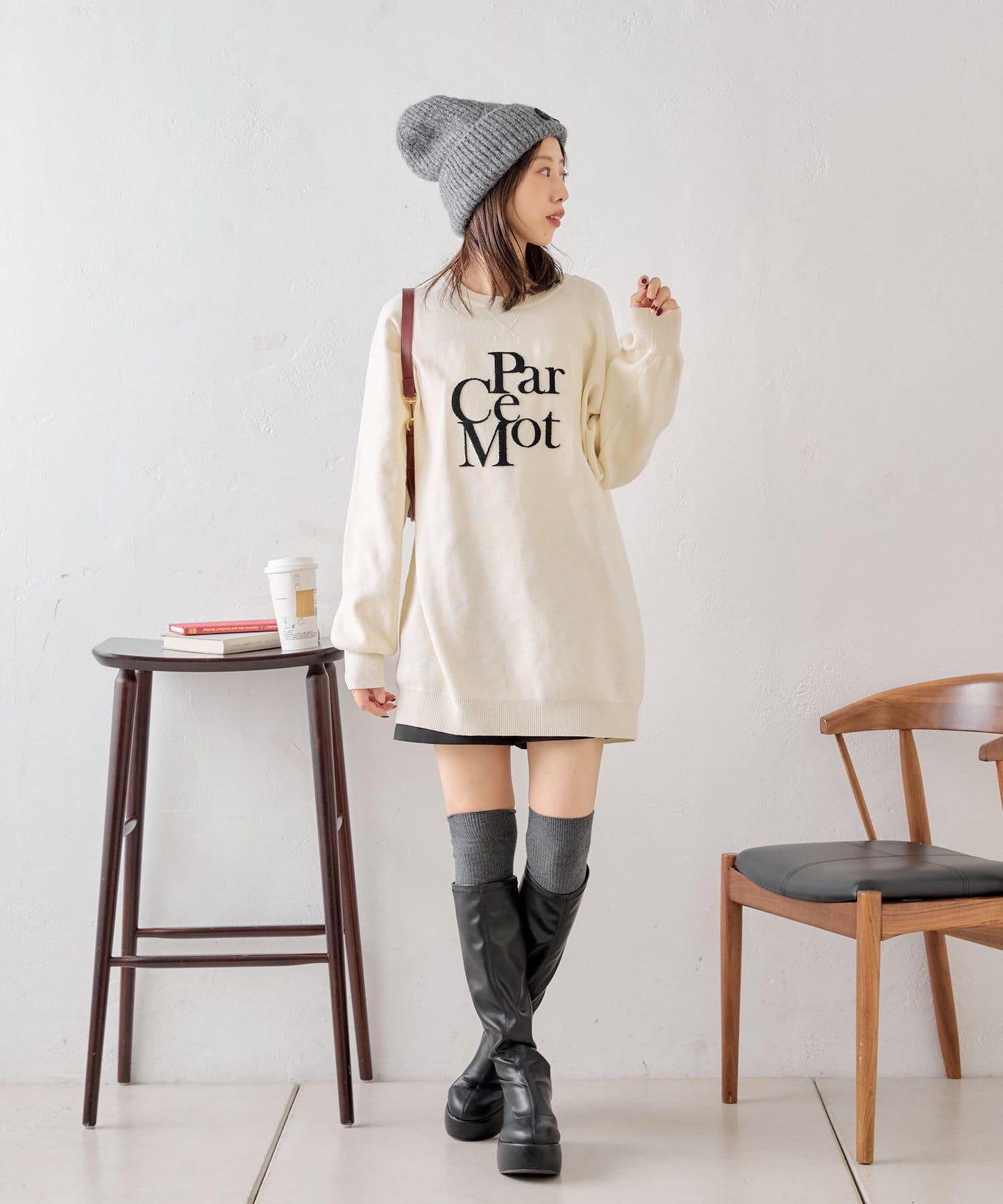 帶標誌的針織帽