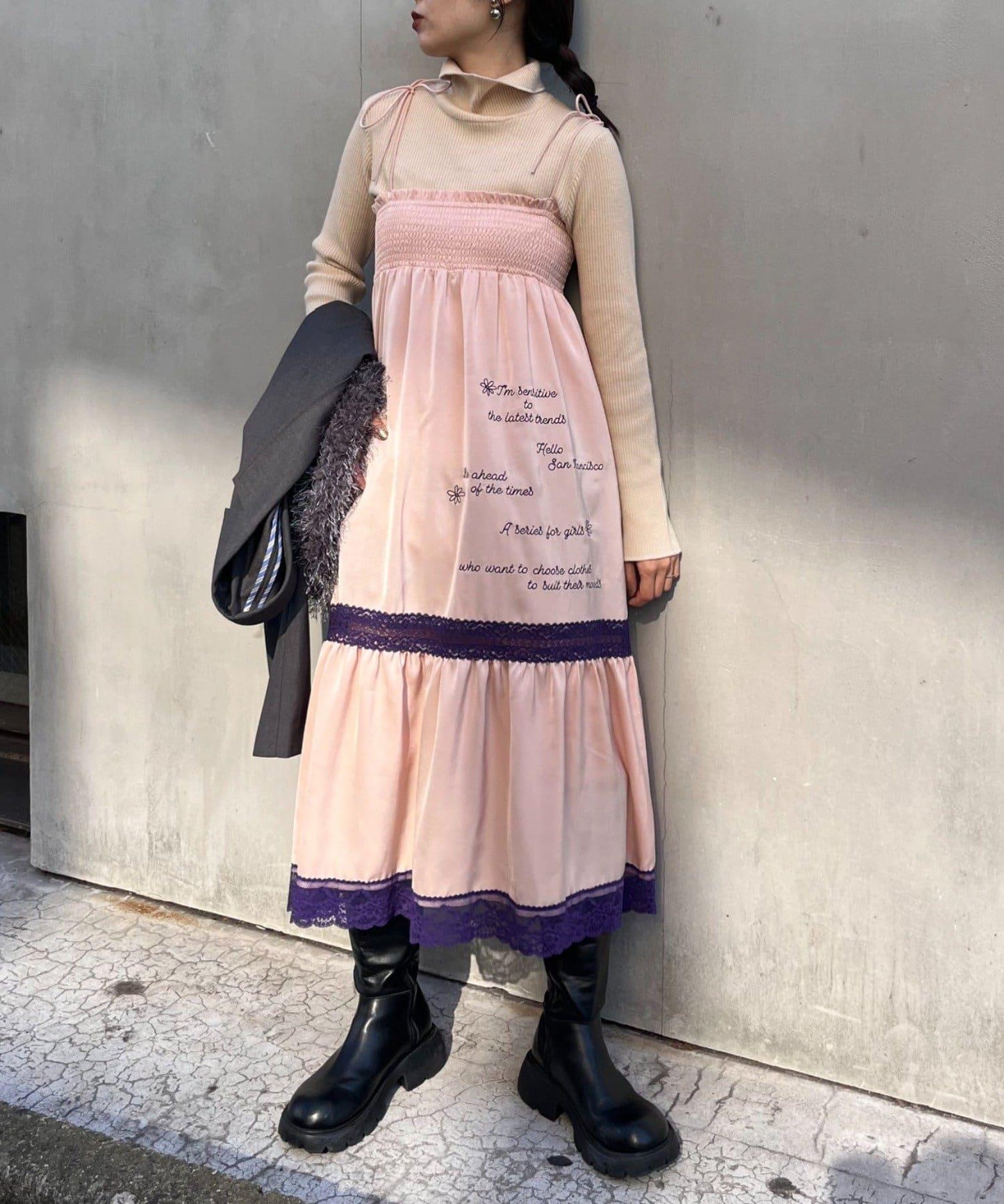 【HELLO.SANFRANCISCO】2WAY緞面刺繡蕾絲裙
