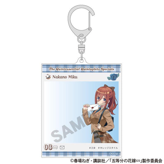 《五等分的新娘》SNS風亞克力鑰匙扣 中野三玖 大學風格