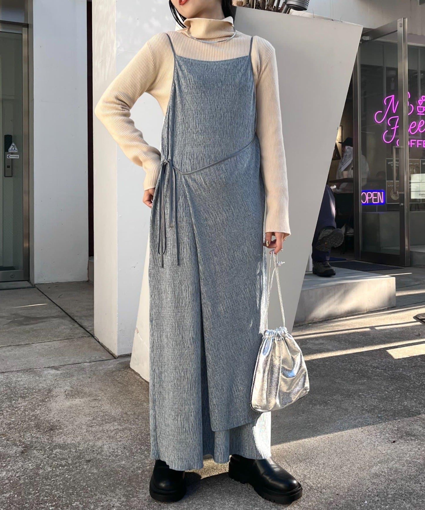 絨面褶皺交叉吊帶背心《海賊王》