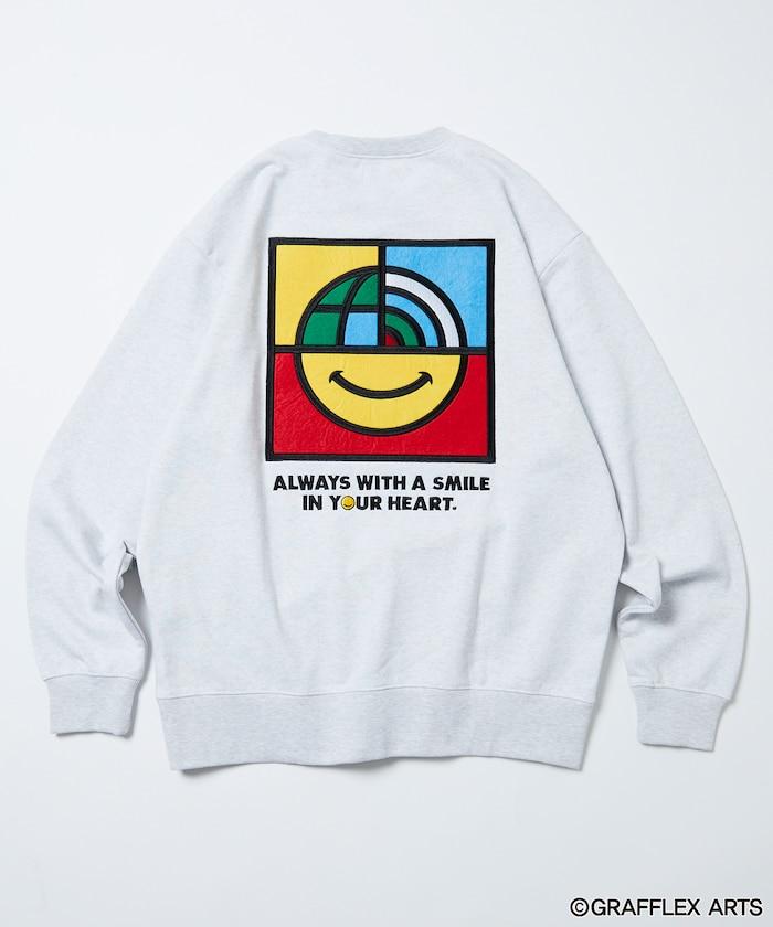 版 GRAFFLEX SMILE EVERYDAY3 背部刺繡毛氈設計 圓領衛衣