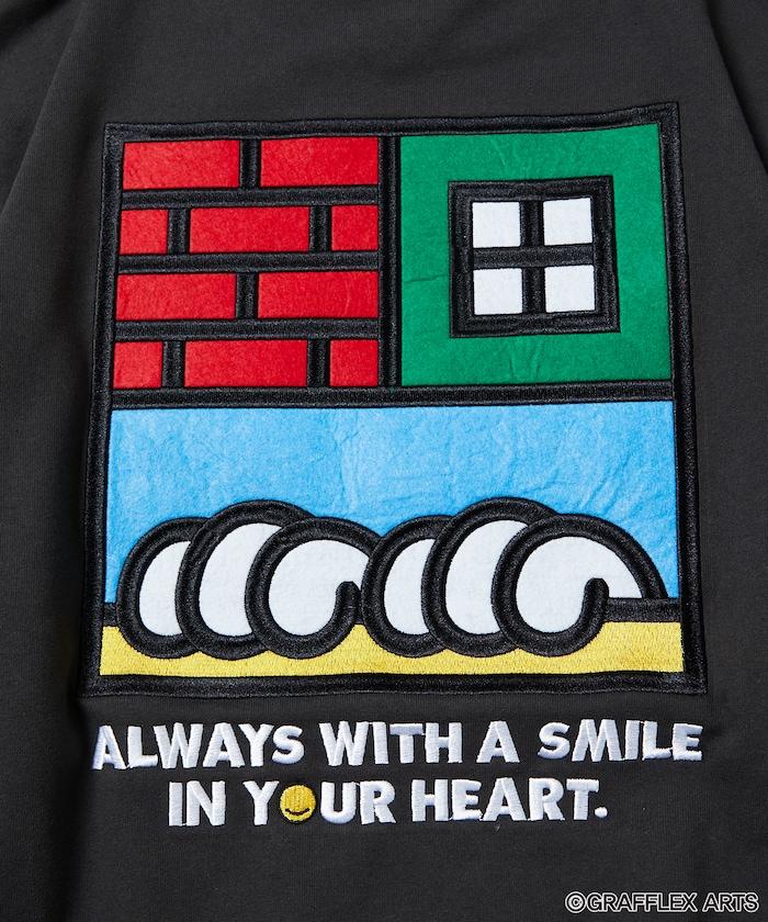 版 GRAFFLEX SMILE EVERYDAY3 背部刺繡毛氈設計 圓領衛衣