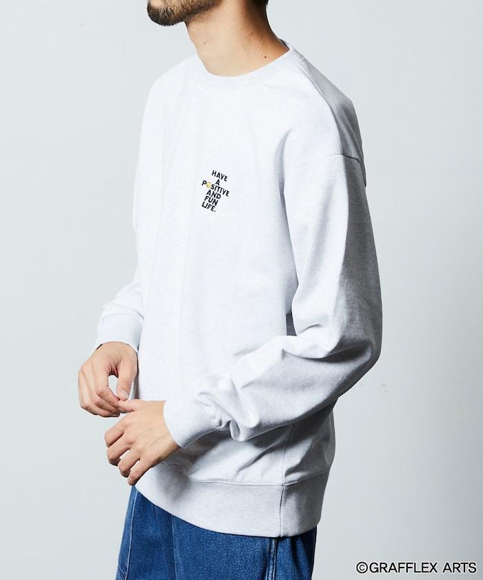 版 GRAFFLEX SMILE EVERYDAY3 背部刺繡毛氈設計 圓領衛衣