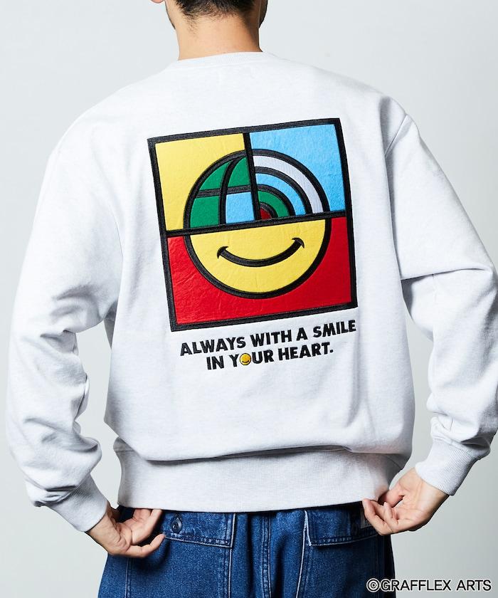 版 GRAFFLEX SMILE EVERYDAY3 背部刺繡毛氈設計 圓領衛衣