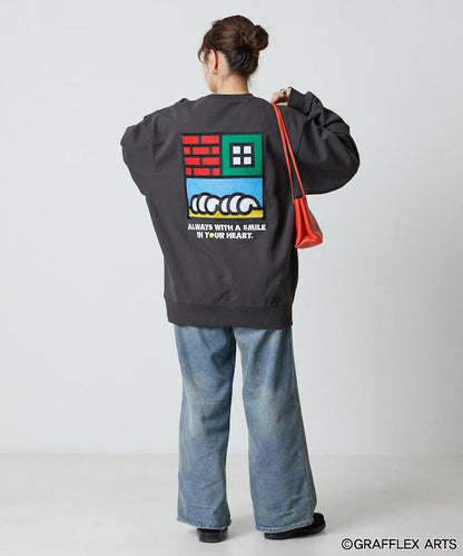 版 GRAFFLEX SMILE EVERYDAY3 背部刺繡毛氈設計 圓領衛衣
