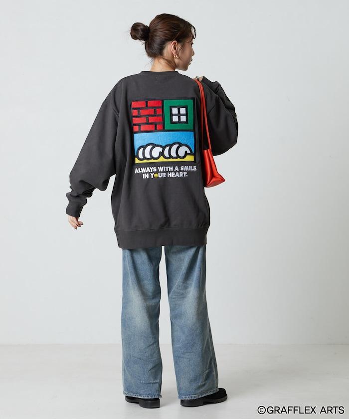 版 GRAFFLEX SMILE EVERYDAY3 背部刺繡毛氈設計 圓領衛衣