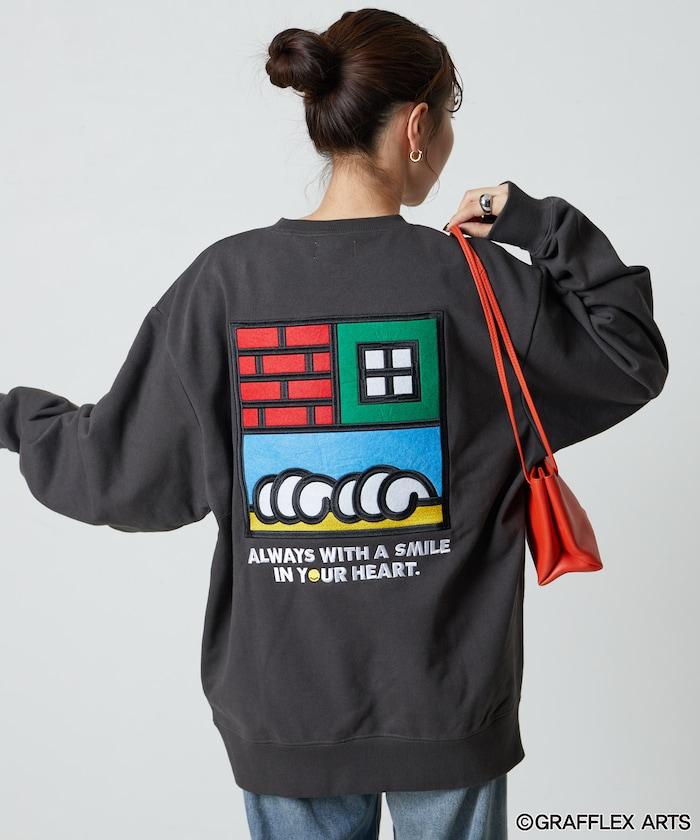 版 GRAFFLEX SMILE EVERYDAY3 背部刺繡毛氈設計 圓領衛衣