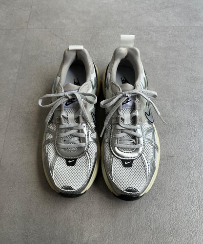 【耐克/NIKE】耐克 V2K 跑步鞋