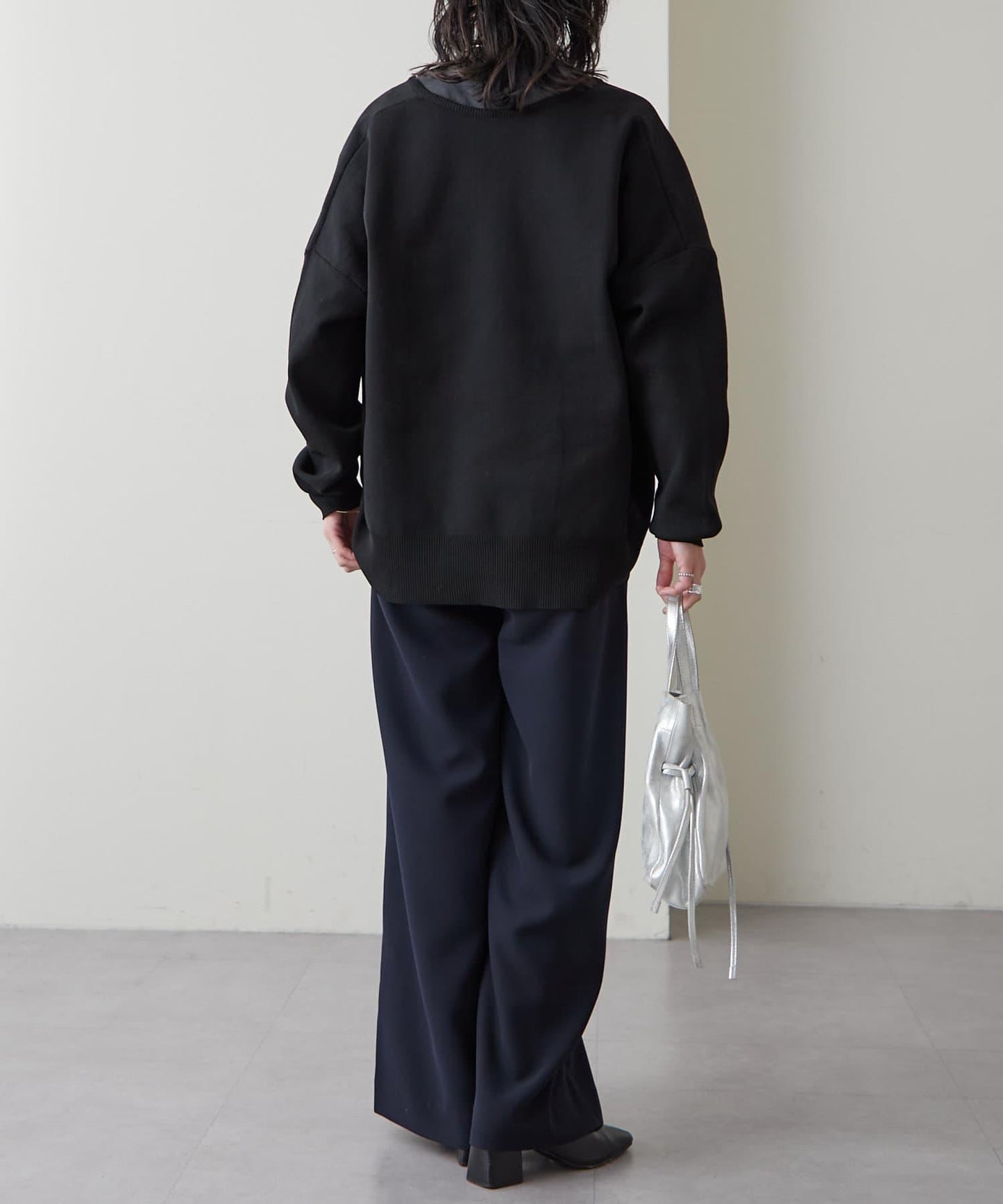V領針織衫
