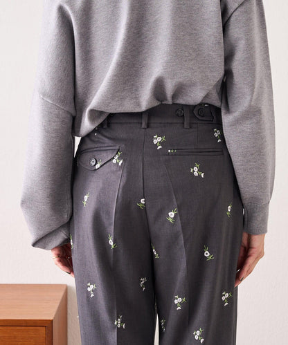 刺繡西褲
