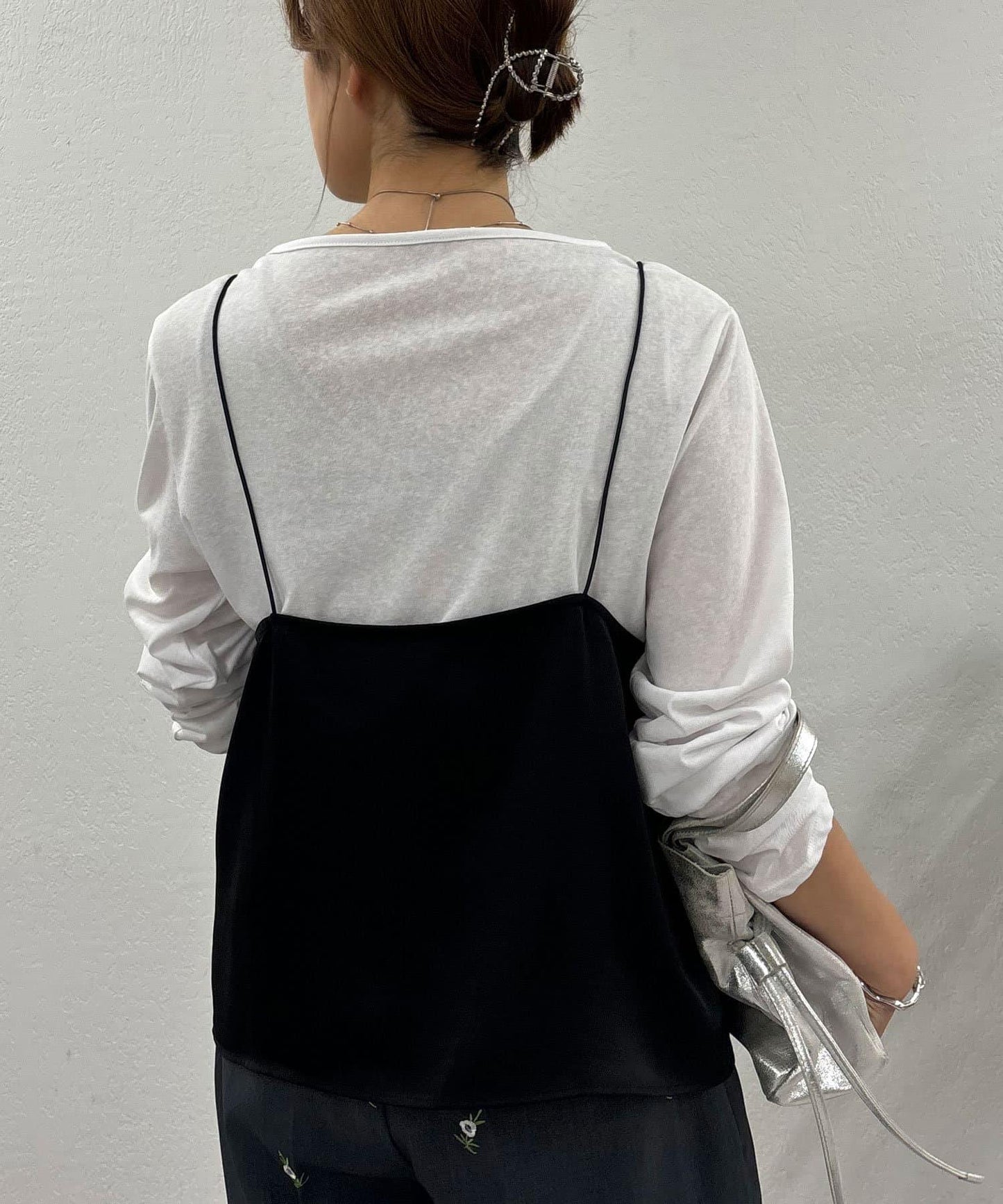 緞面吊帶背心