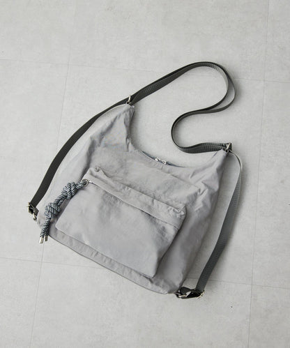 《輕量/500毫升寵物瓶也能放入！/通勤也推薦》2WAY雙肩包&單肩包