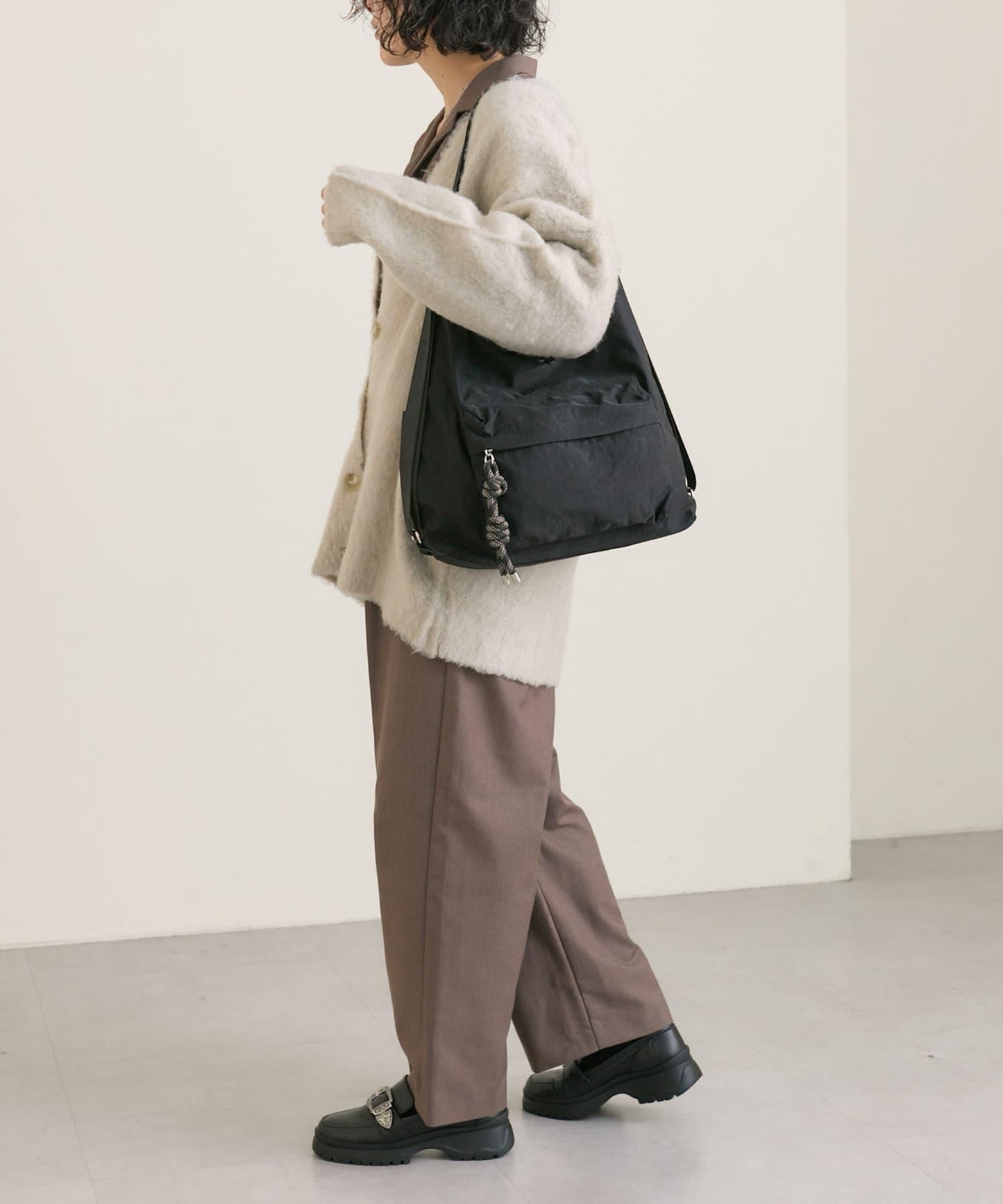 《輕量/500毫升寵物瓶也能放入！/通勤也推薦》2WAY雙肩包&單肩包