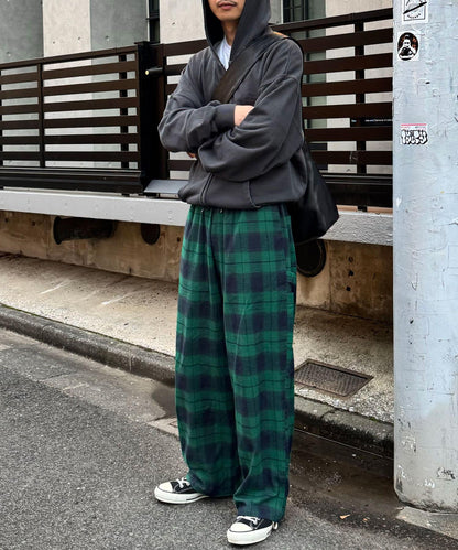 寬鬆格紋休閒褲