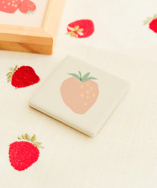 いちごタイル：5×5cm／strawberry