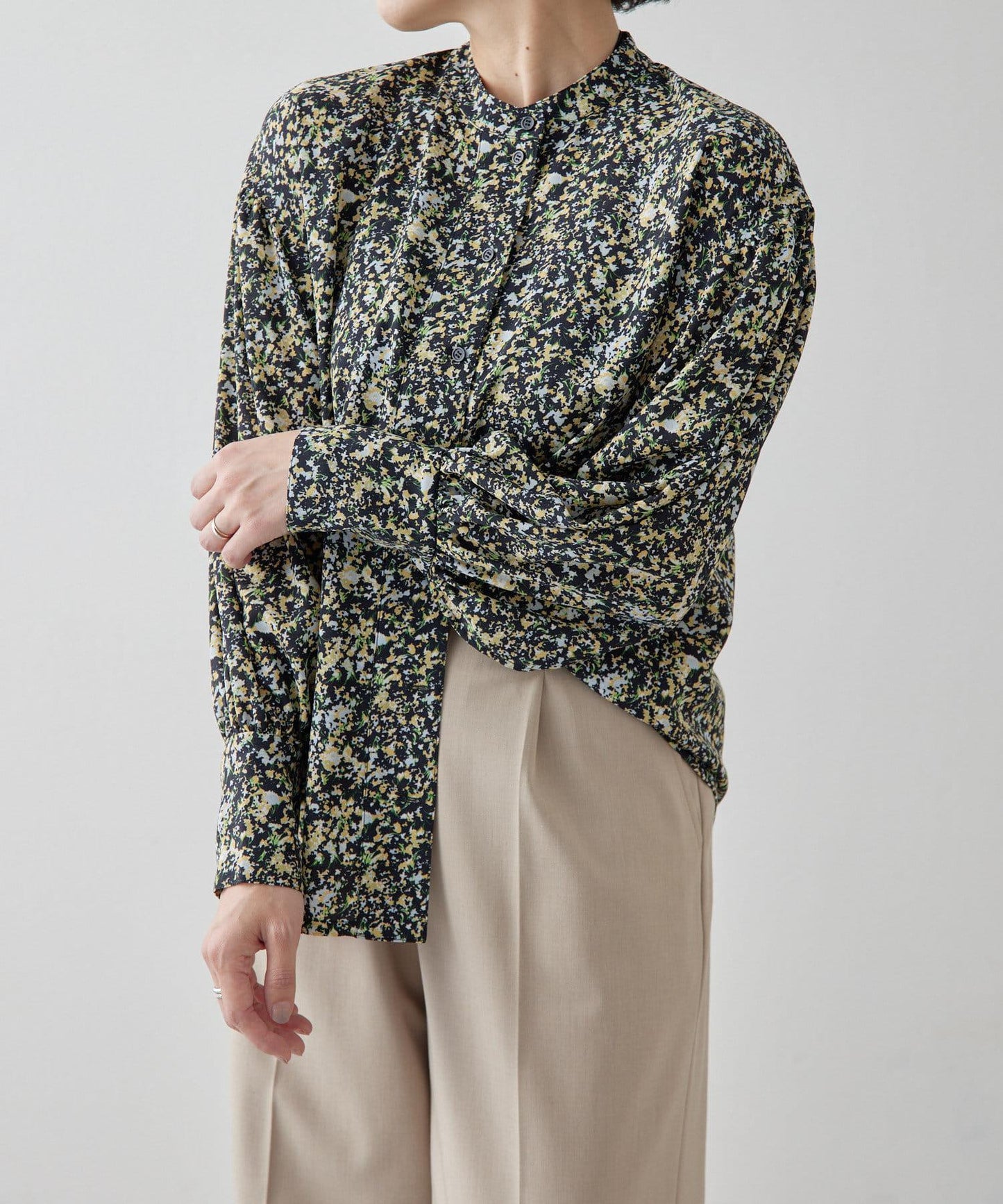 花紋/植物/圖案垂褶襯衫【SUM1 STYLE(斯密風格)】