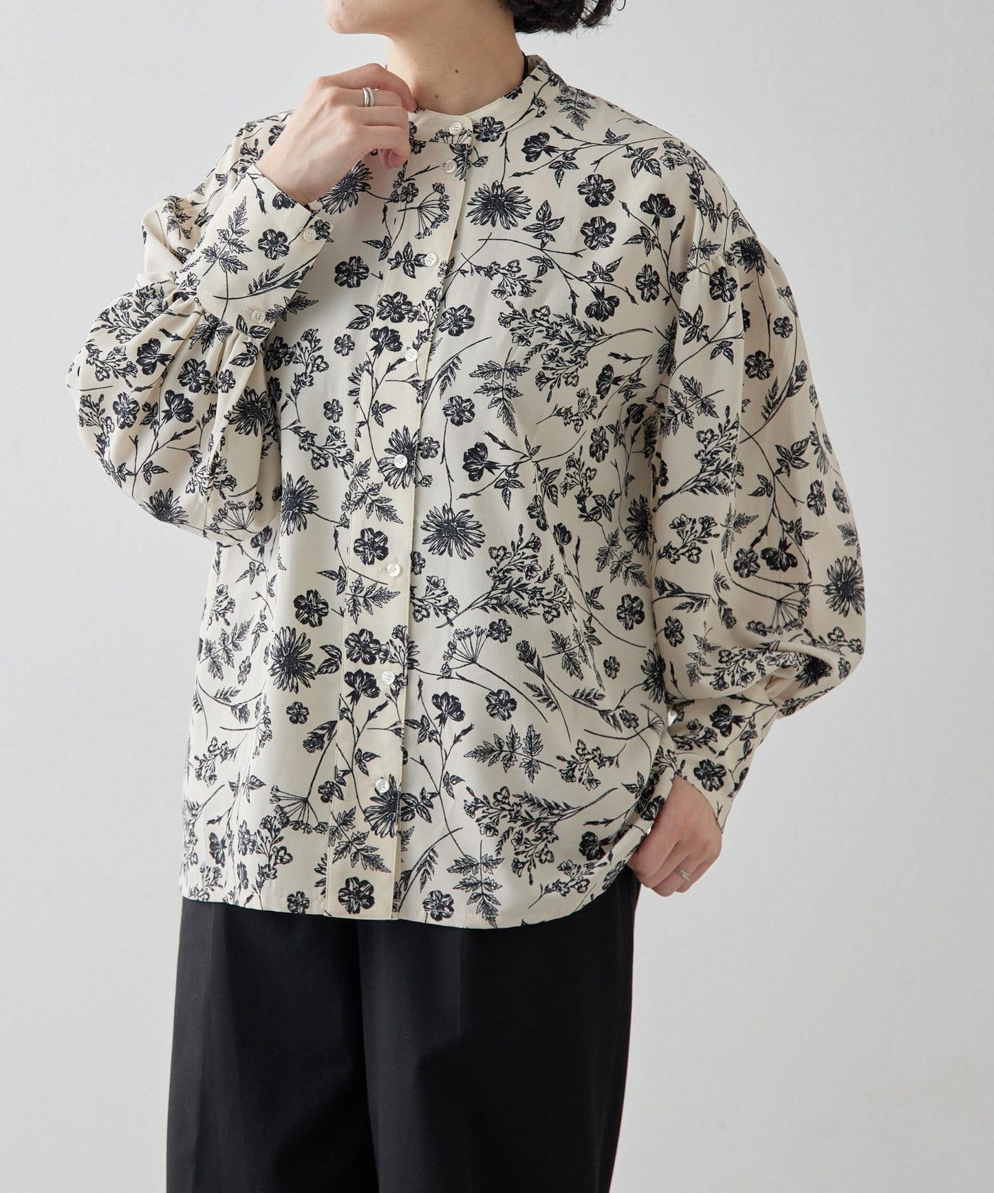 花紋/植物/圖案垂褶襯衫【SUM1 STYLE(斯密風格)】