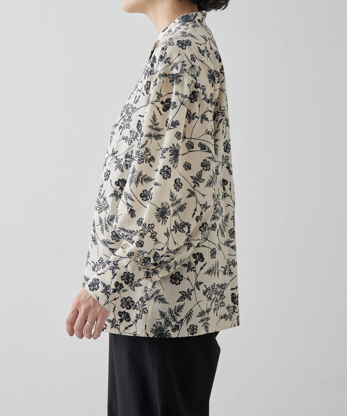 花紋/植物/圖案垂褶襯衫【SUM1 STYLE(斯密風格)】