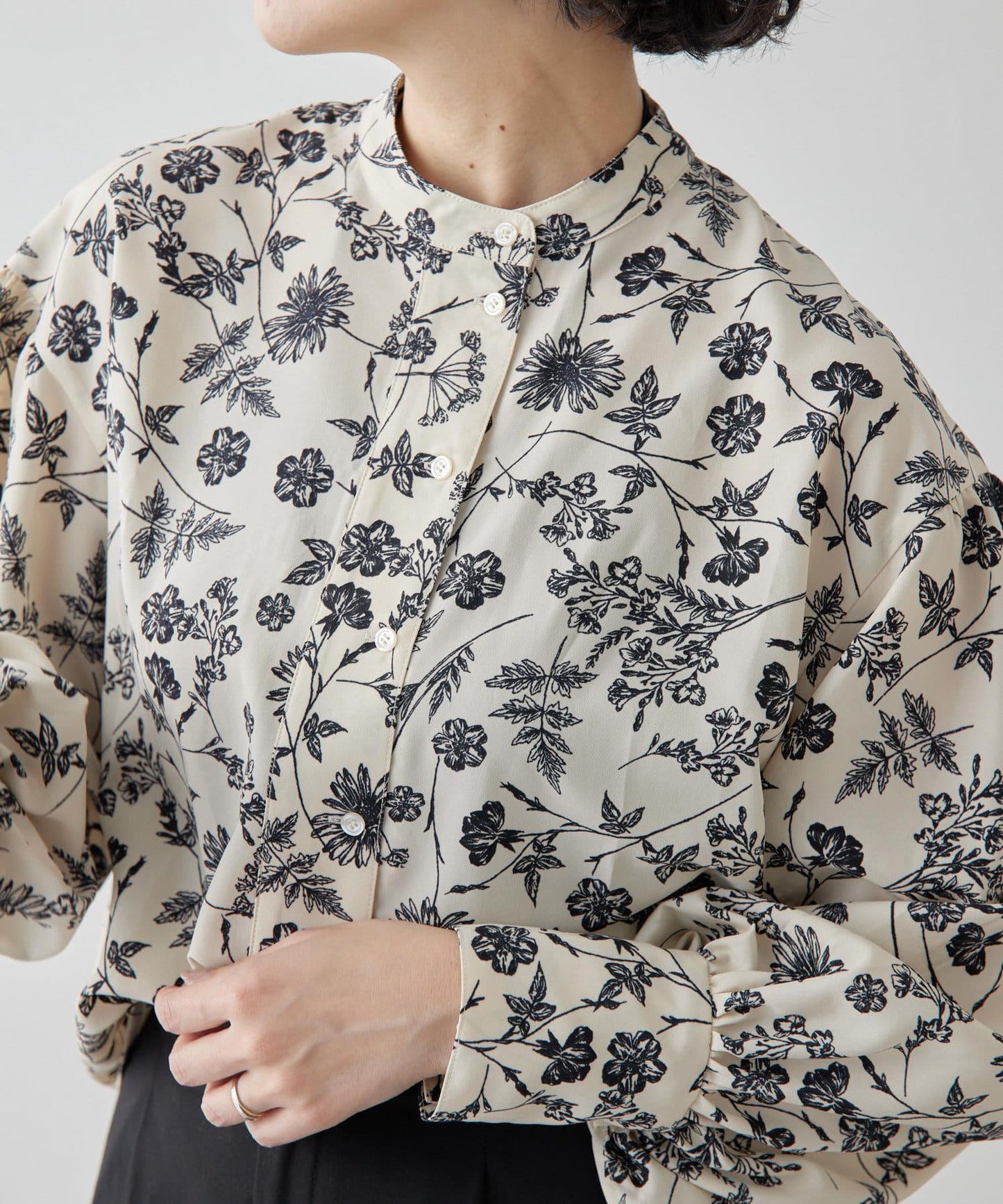 花紋/植物/圖案垂褶襯衫【SUM1 STYLE(斯密風格)】