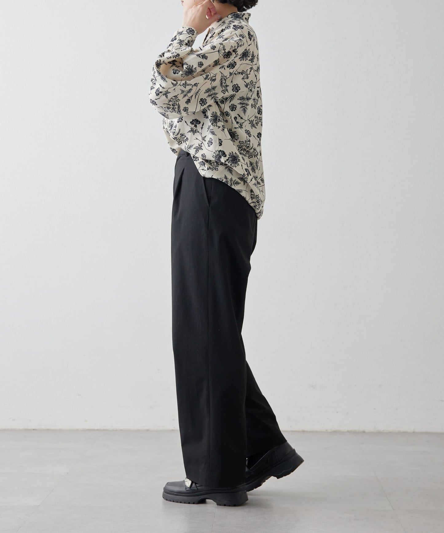 花紋/植物/圖案垂褶襯衫【SUM1 STYLE(斯密風格)】