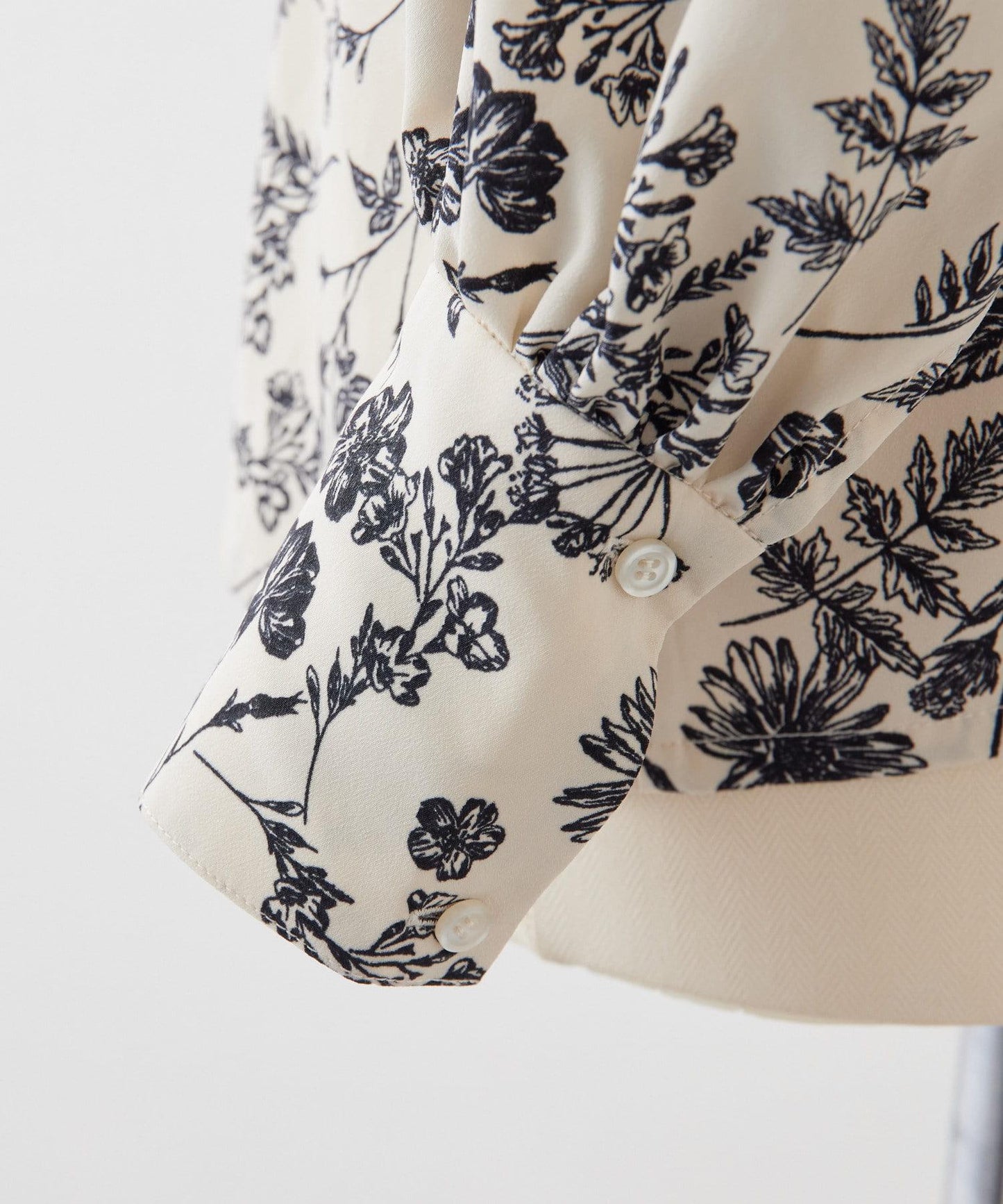 花紋/植物/圖案垂褶襯衫【SUM1 STYLE(斯密風格)】