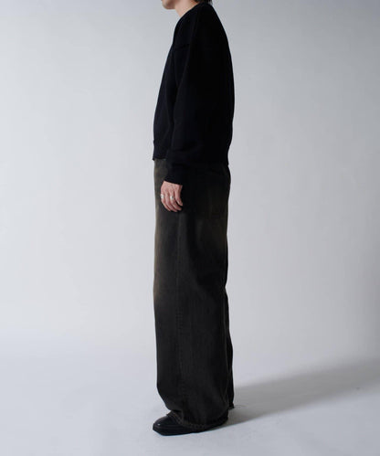 短款圓領針織衫