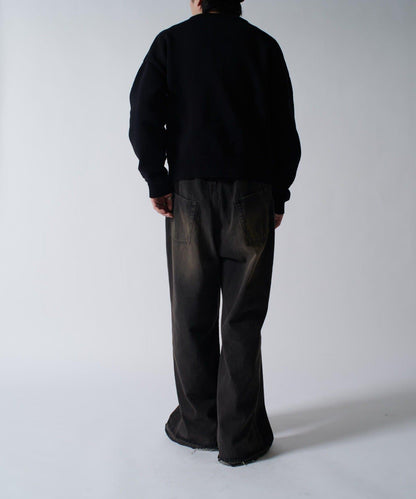 短款圓領針織衫