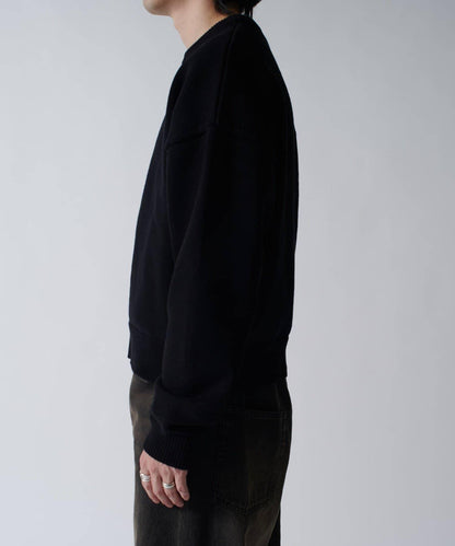 短款圓領針織衫