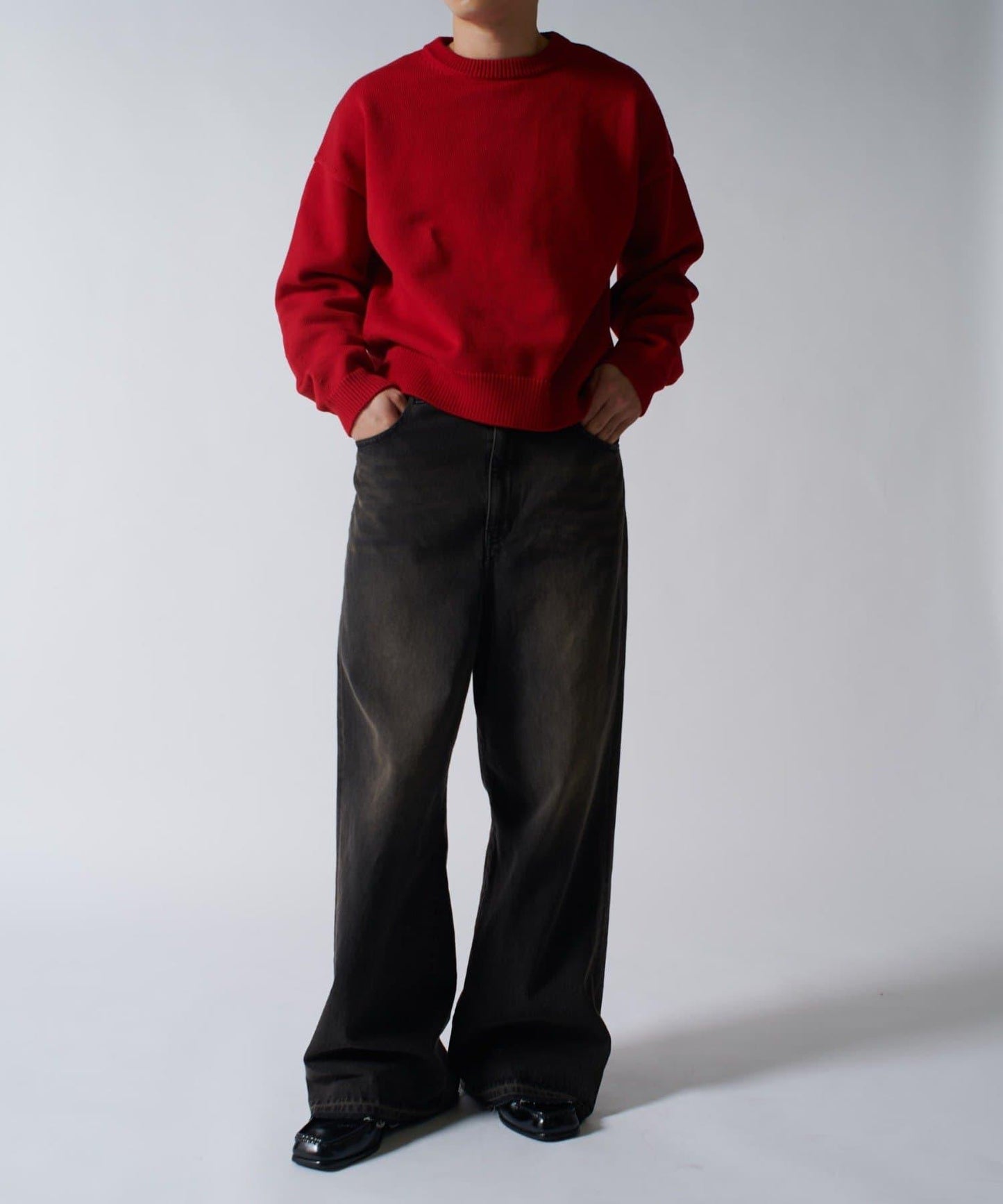 短款圓領針織衫